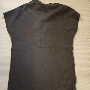 Lululemon t shirt small